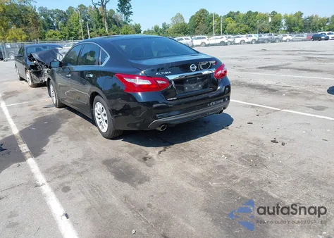 2018 Nissan Altima 2.5 S z USA, uszkodzony, nr VIN 1N4AL3AP4JC220059